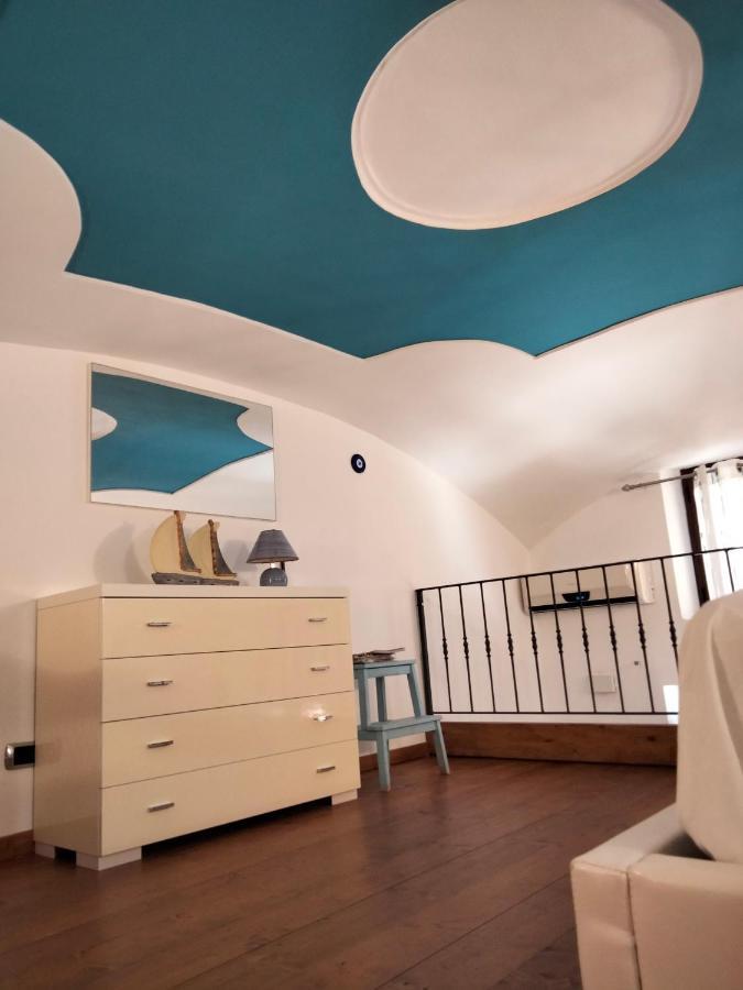 L'Ancorotto Azzurro Apartment กาเอตา ภายนอก รูปภาพ