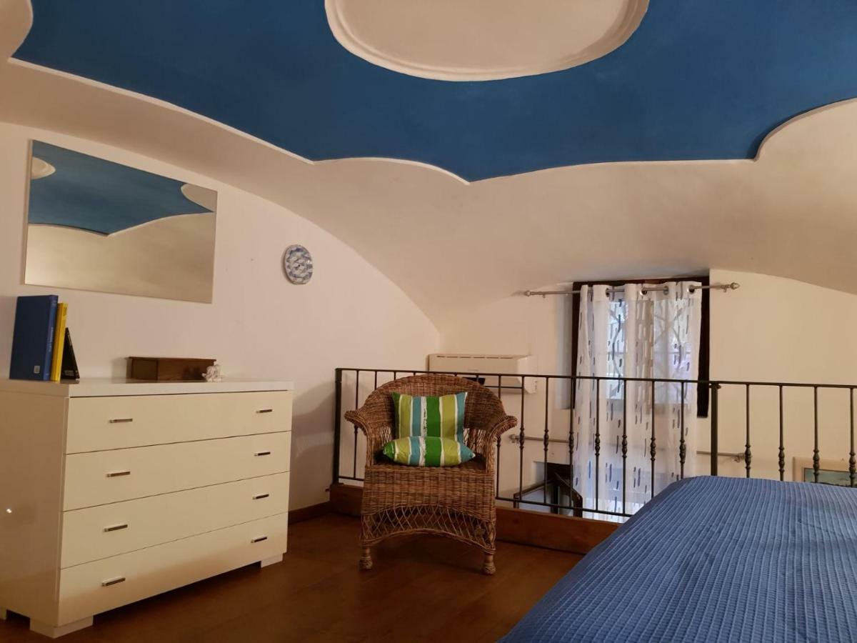 L'Ancorotto Azzurro Apartment กาเอตา ภายนอก รูปภาพ